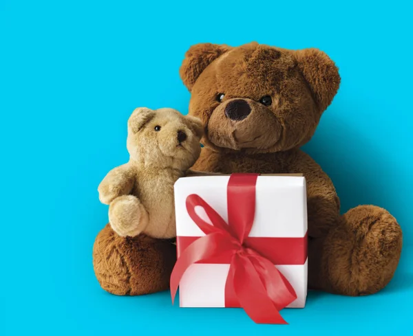 Oyuncak ayı oyuncak