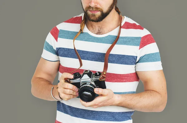 Fotógrafo homem com câmera — Fotografia de Stock