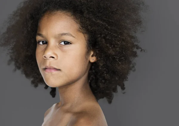 Afrykańskie dziecko z fryzura afro — Zdjęcie stockowe