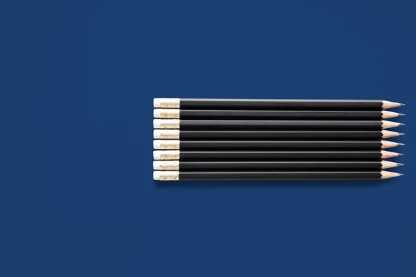 Studio siyah kalem — Stok fotoğraf