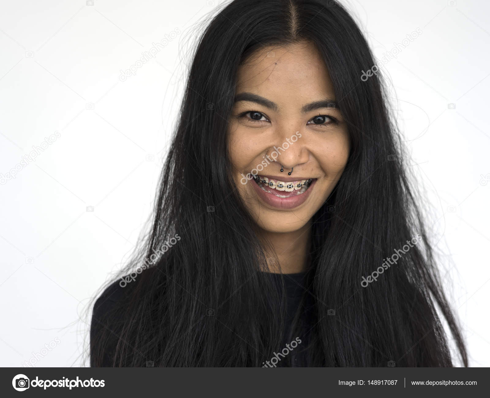 Asiática Mujer Con Tatuaje Feliz Foto De Stock Rawpixel 148917087