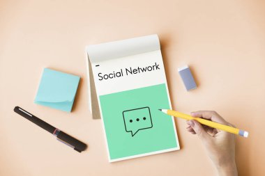 Kalem tutan ve yazma el