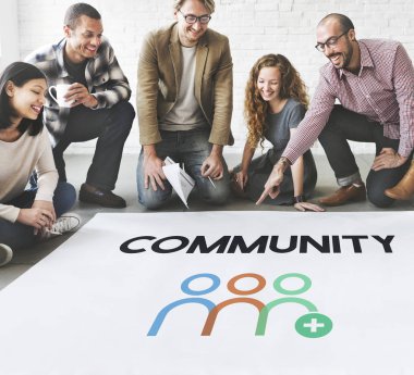 tasarımcılar çalışma posteri ile tanışma