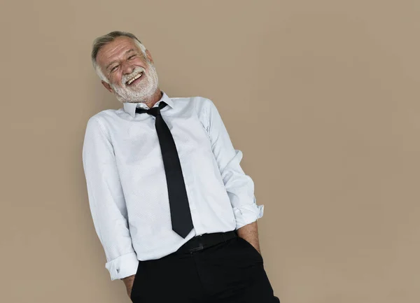 Uomo anziano con la barba ridere — Foto Stock