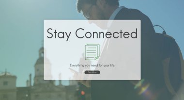 yakışıklı işadamı telefon kullanma