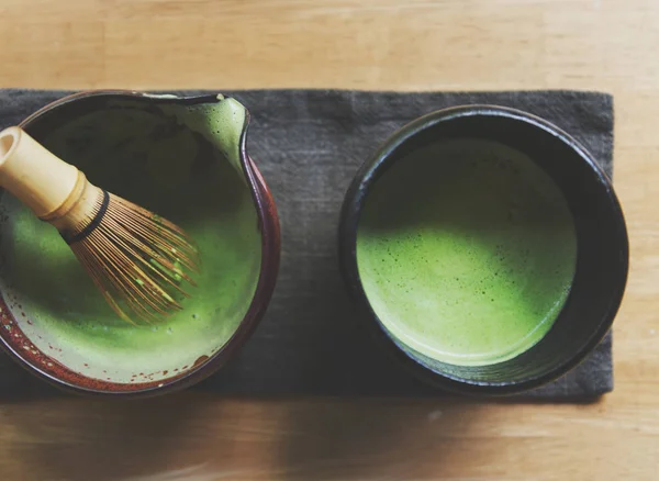 Thé vert Matcha japonais traditionnel — Photo