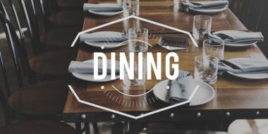 Masa restoranda servis