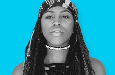 dreadlocks ile güzel Afrikalı kadın