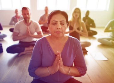 İnsanlar üzerinde meditasyon