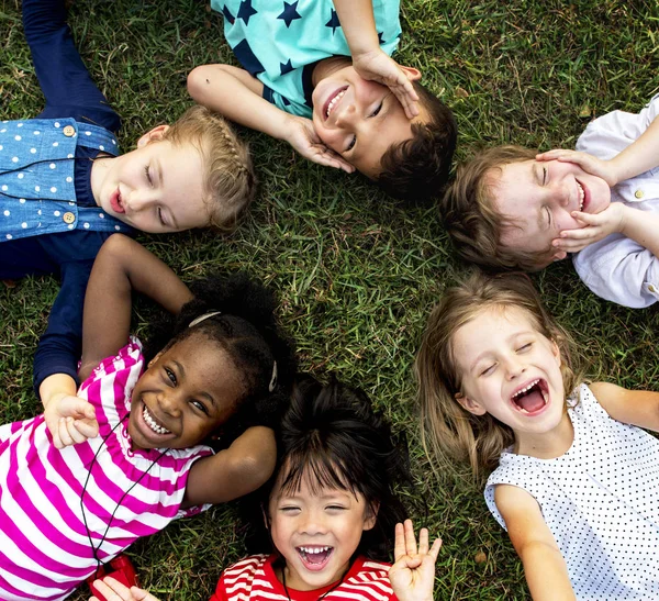 아름 다운 유치원 어린이 — 스톡 사진