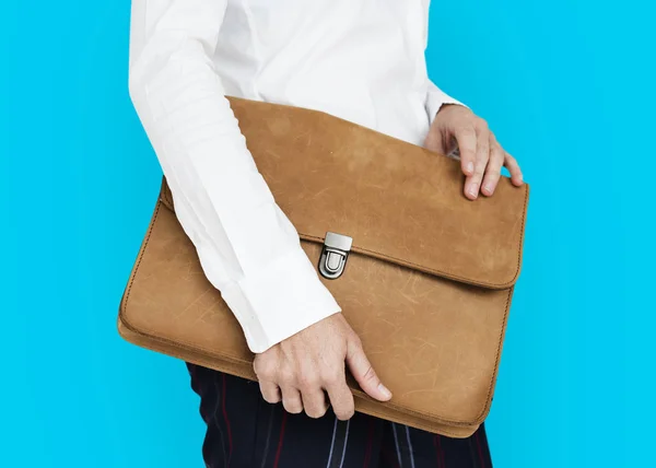 Businesswoman holding Brown Folder Bag — Stock Photo, Image