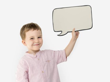 Çocuk Holding Kağıt konuşma balonu