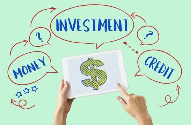 kişi holding dijital tablet