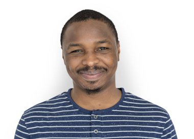 Afrikalı genç gülümseyen