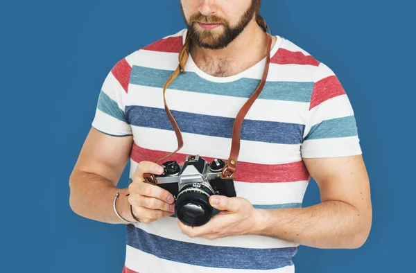 Fotograf człowiek z kamerą — Zdjęcie stockowe