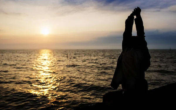 Woman Stretching Arms in Morning — Stock Photo, Image