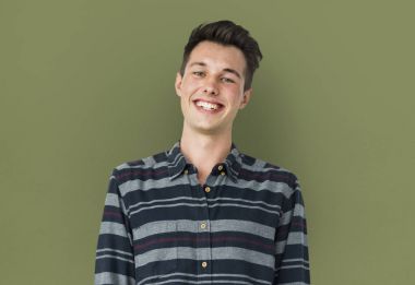 Studio yakışıklı genç