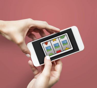 Cep telefonu holding insan eller