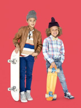 Kaykaylar oğlanlarla yatmaktan 