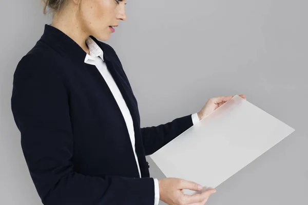 Sesión de estudio de la joven empresaria — Foto de Stock