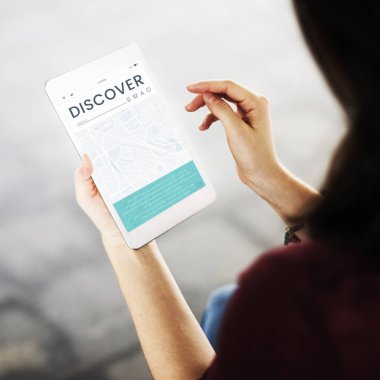 Dijital tablet tarama kadın