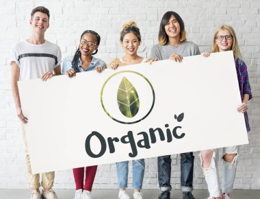 Banner tutan arkadaşlar 