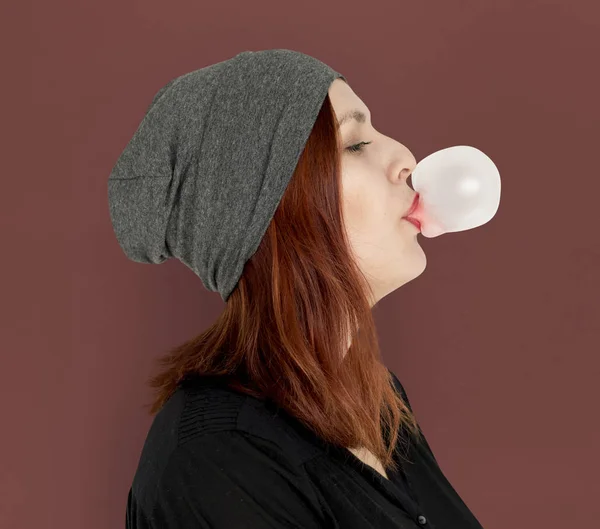 Young woman Blowing Bubble Gum — Stock Photo, Image