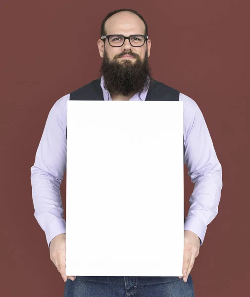 Hombre con barba posando en estudio — Foto de Stock