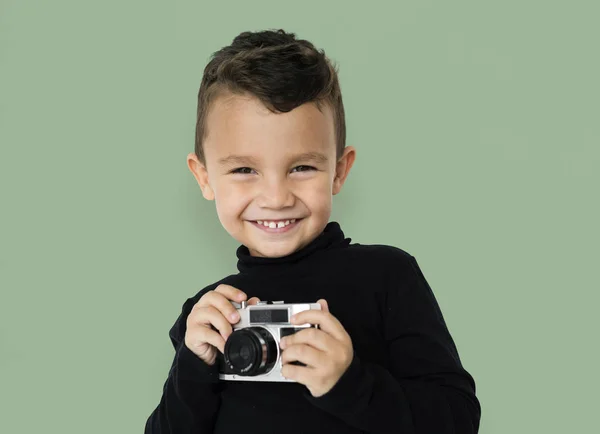 Oy držení fotoaparátu — Stock fotografie