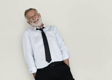 Stüdyo ateş üst düzey bir işadamı