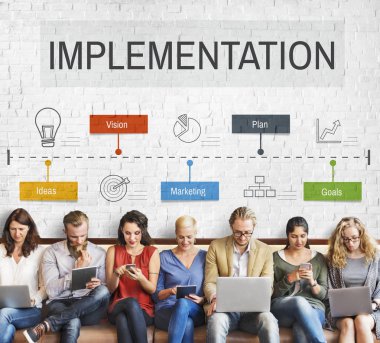 farklı aygıtlar kullanan kişiler