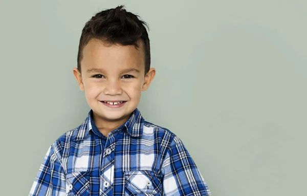 Adorable sonriente chico —  Fotos de Stock