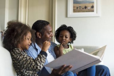 babası kızı ile vakit