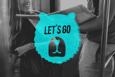 turist iki metro tren içinde 