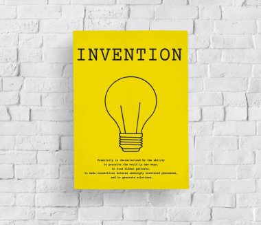 Beyaz tuğla duvara afiş