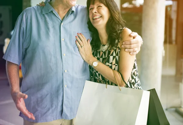 People going shopping together — Stock Photo, Image