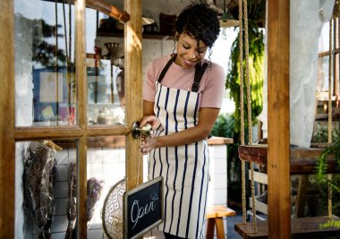 fırıncı fırıncılık dükkanda