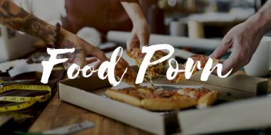 moda tasarımcıları pizza dilimleri kapma