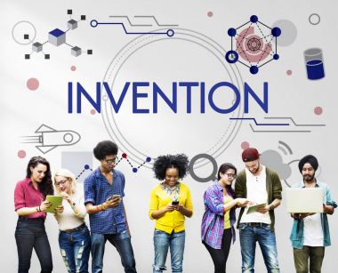 Dijital aygıtlar kullanan insanlar