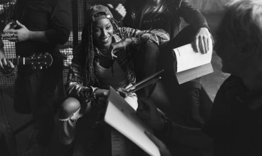 Müzik grubu prova birlikte