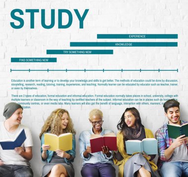 Kitaplar çok ırklı öğrencilerle