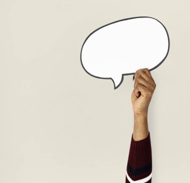 konuşma balonu tutan el