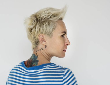 stüdyoda kadın portresi