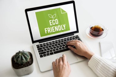 Çalışma alanı tablosu dizüstü bilgisayar