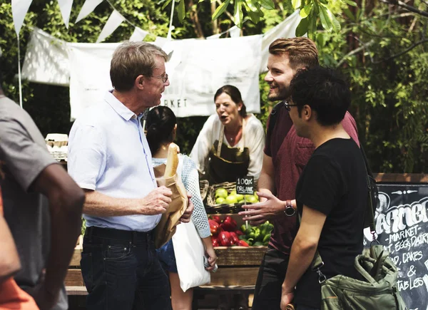 People at local food festival — Stock Photo, Image