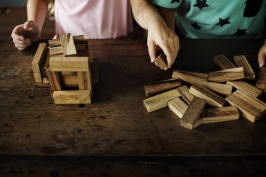 Çocuk ahşap blok oyuncak oyun