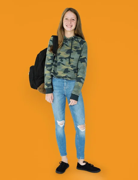 Estudiante chica de pie —  Fotos de Stock
