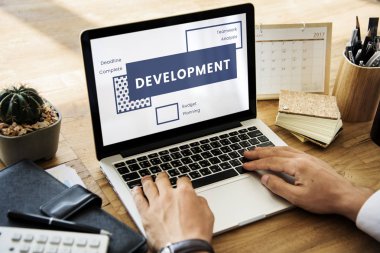 el laptop ile çalışma