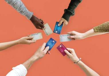 Kredi kartları holding eller grup 
