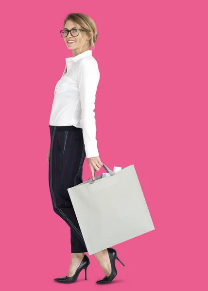 Beautiful Businesswoman with shopping bag — Stock Photo, Image